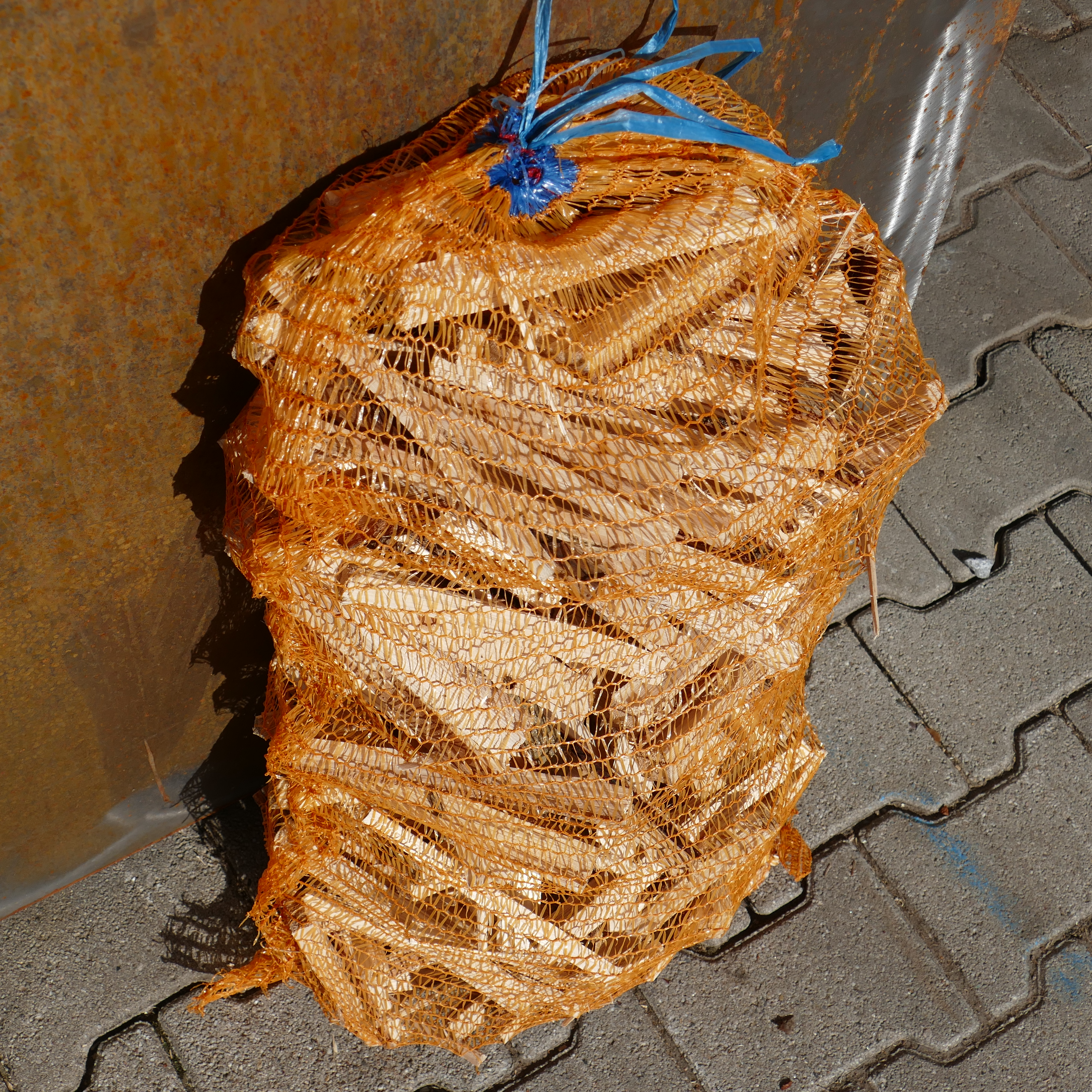 Anzündholz Trocken